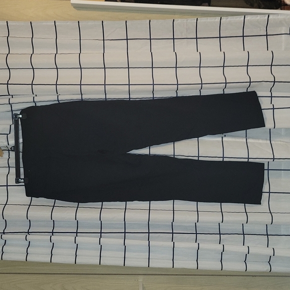NWOT LIZ CLAIBORNE DRESS PANTS - Picture 9 of 14